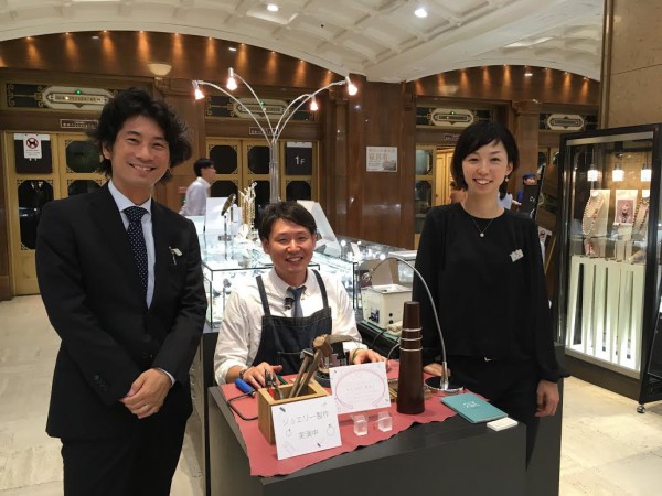 takashimaya_popup_adam